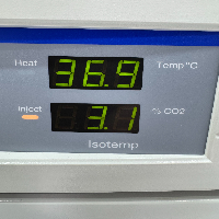 Fisher Scientific Isotemp Double Stack CO2 Incubator image 3